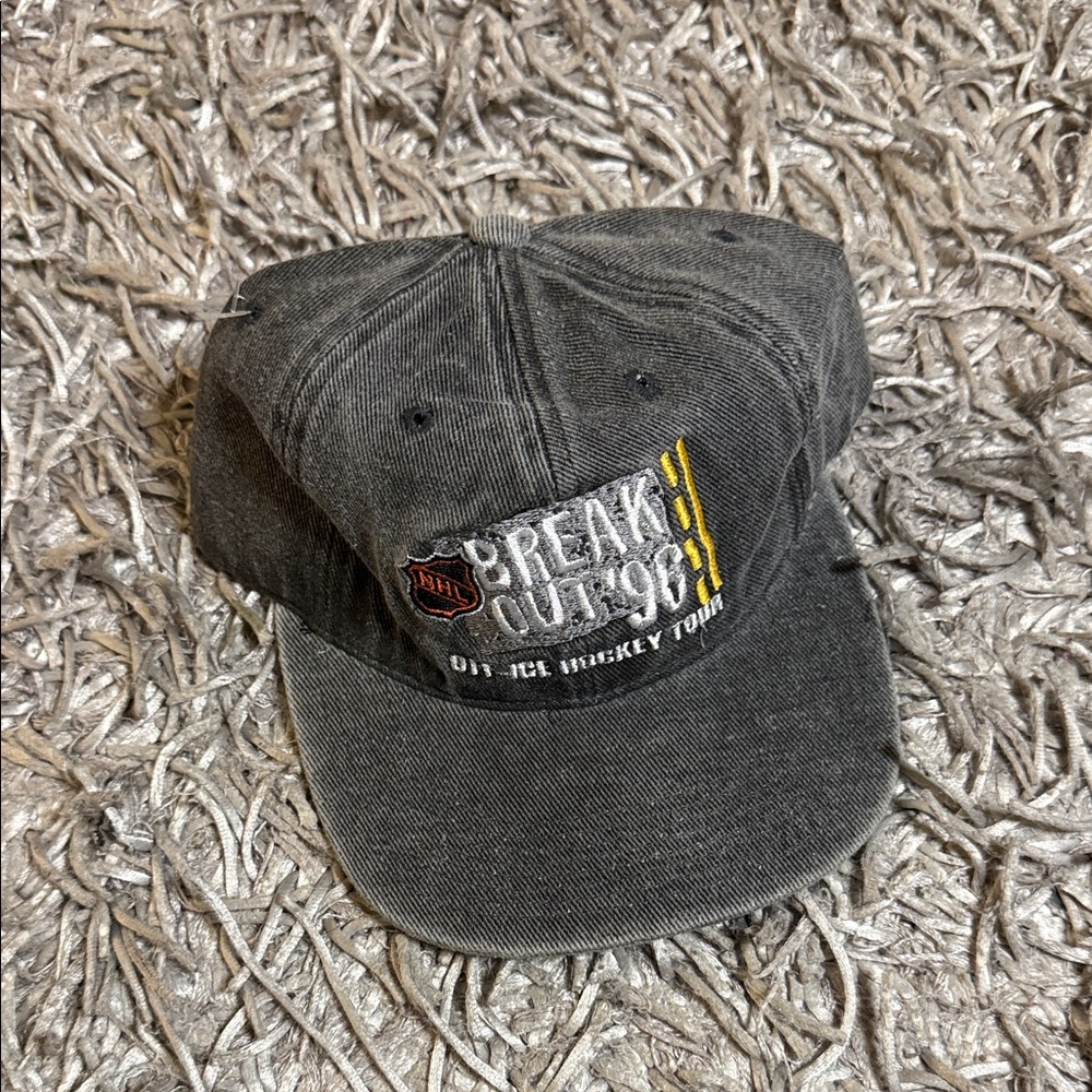 Vintage NHL Breakout '91 Black Washed Baseball Cap